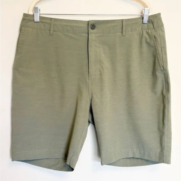 Faherty All Day Shorts Olive Green 9” Inseam Size 36 Men’s - Picture 1 of 13